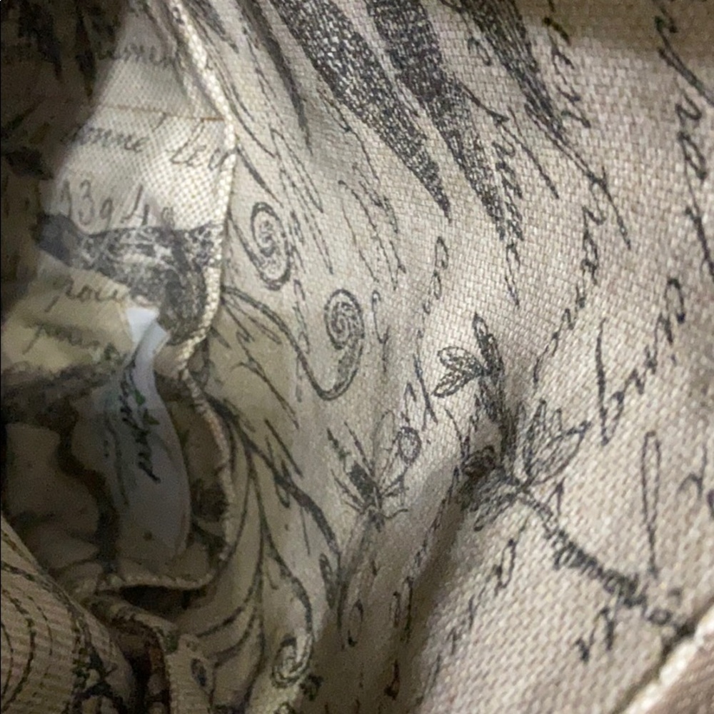 Handbag - Picture 3 of 4